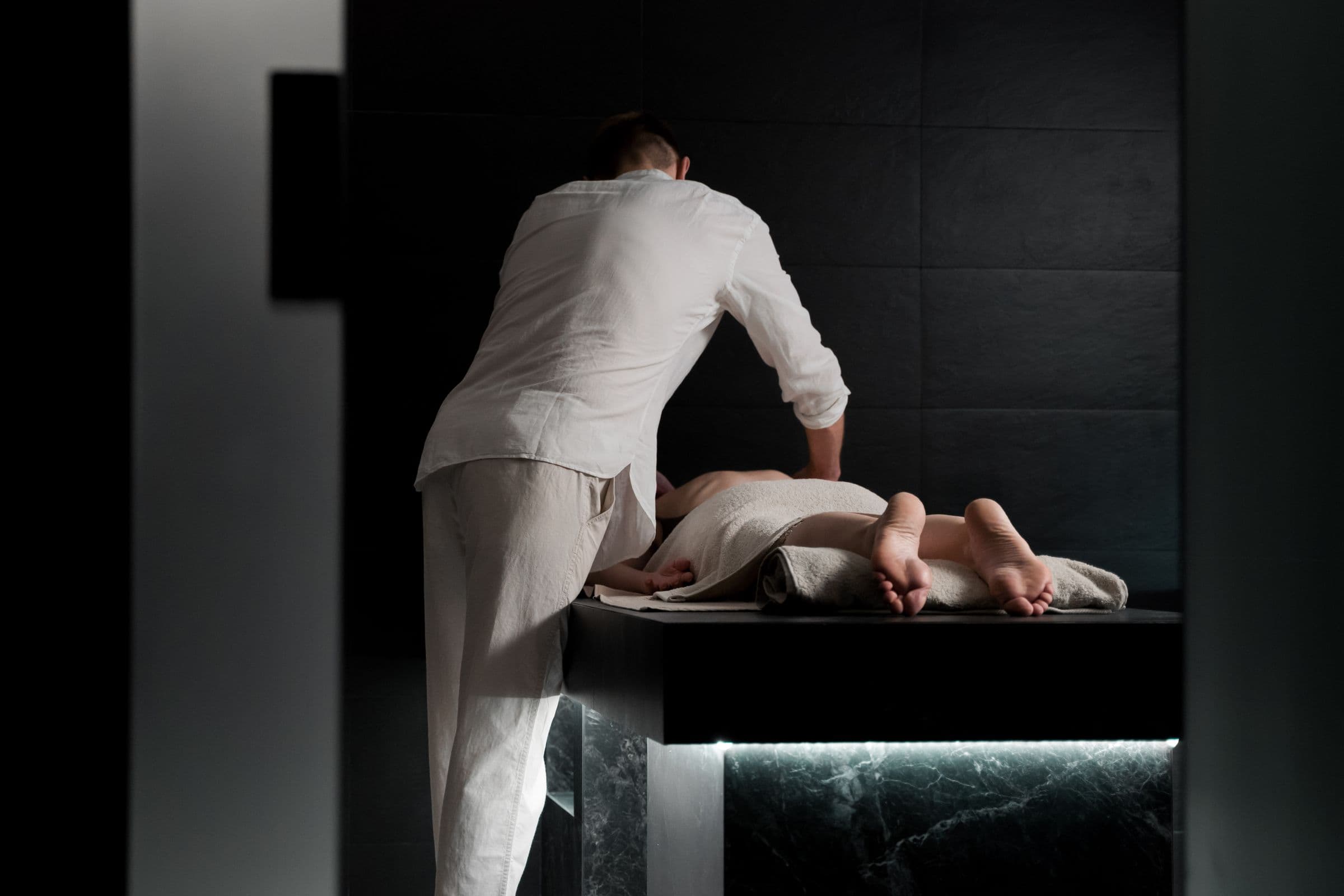 Anti-Cellulite-Massage